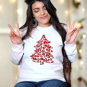 Leopard Print Christmas Tree Unisex Graphic Crew Neck Sweatshirt